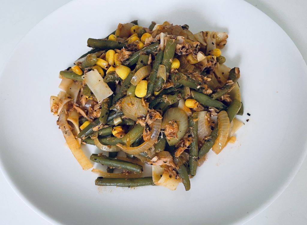 Taze fasülyeli makarna